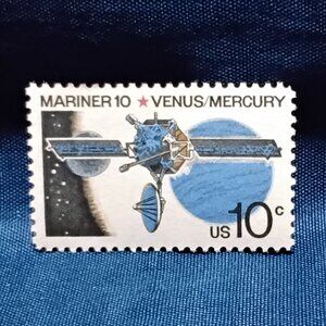 Uncirculated USA 1975 Mariner: Venus/Mercury 10 Cent Stamp!!